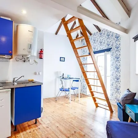 Alfama I, Eco-penthouse With View & French Balcony Lejlighed *